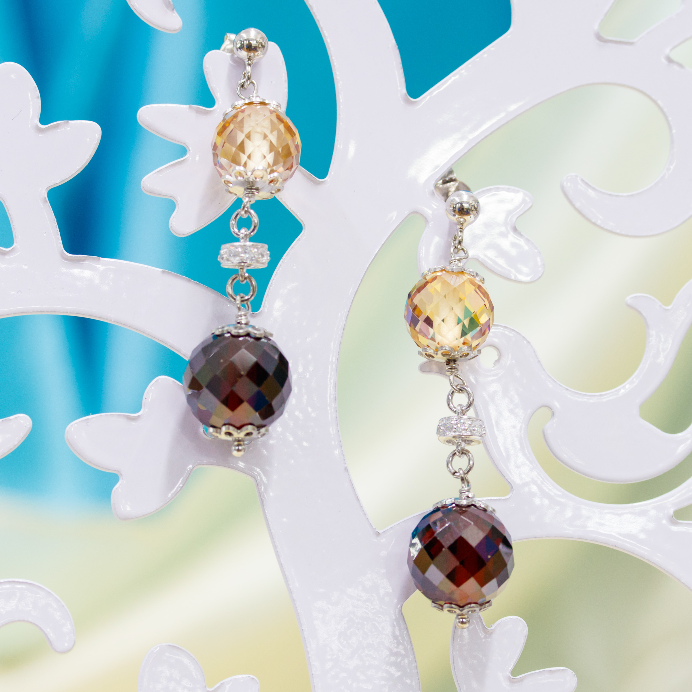Orecchini A Perno Di Argento 925 Con Zirconi A Sfera Con Elementi in Argento 925 Rodiato 12x48mm