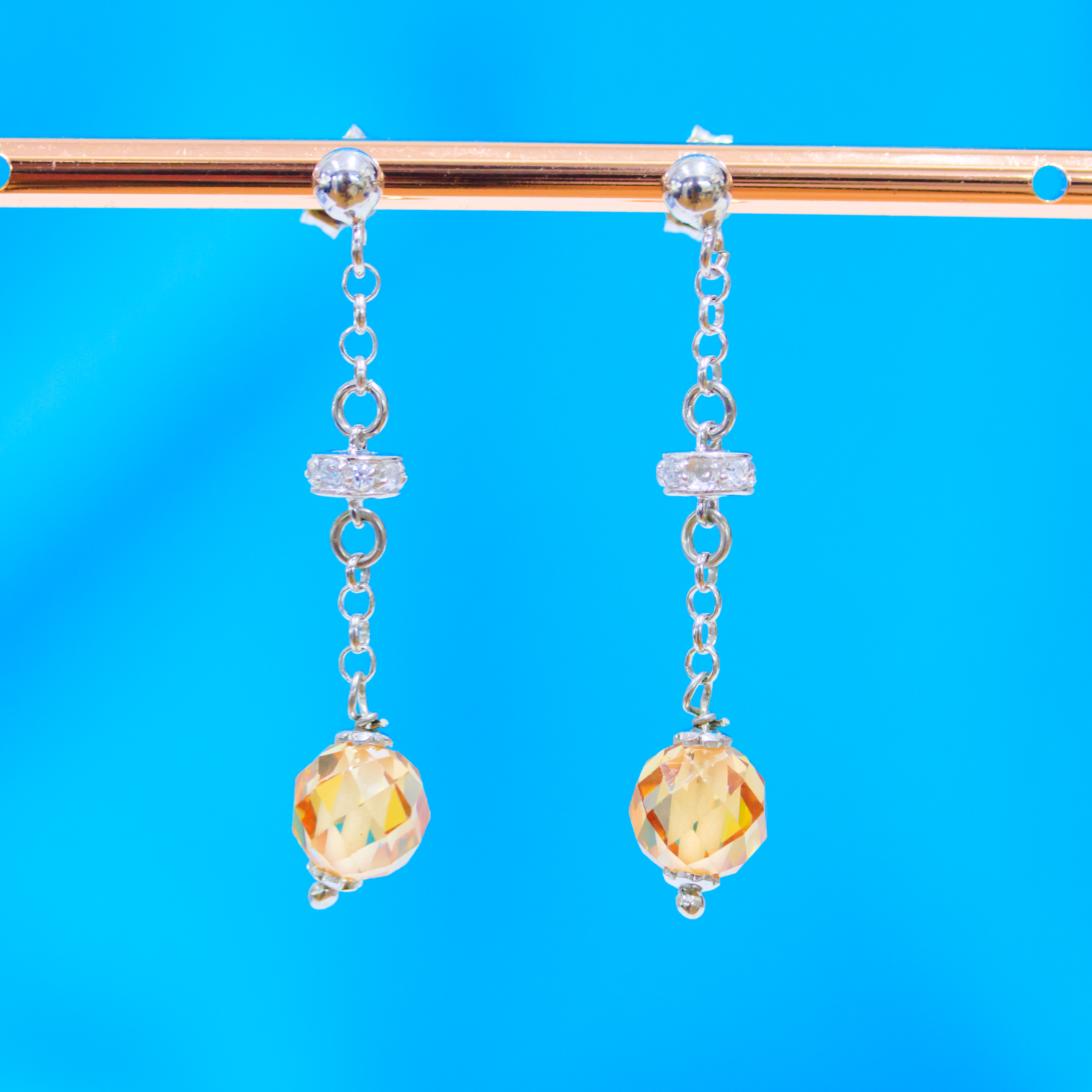 Orecchini A Perno Di Argento 925 Con Zirconi A Sfera Sfaccettata 8mm Arancio E Rondelle Zirconate 8x45mm