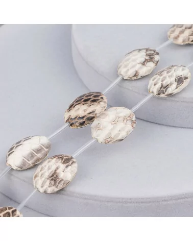 Perline A Filo Componente Di Similpelle Snake Skin Ovale Piatto 18x25mm 8pz Panna-PERLINE SNAKE SKIN | Worldofjewel.com