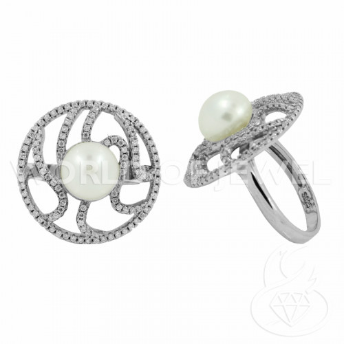 925 Silver Ring With Set Zircons And Freshwater Pearls