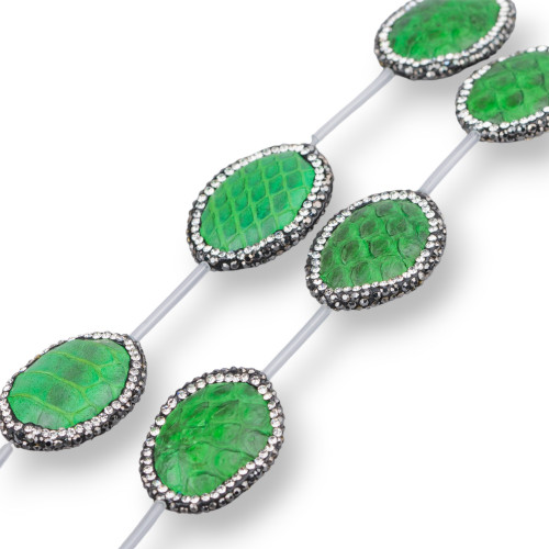 Perlenkette aus Schlangenhaut mit Markasit-Strasssteinen, oval, 23 x 29 mm, 6 Stück, grün