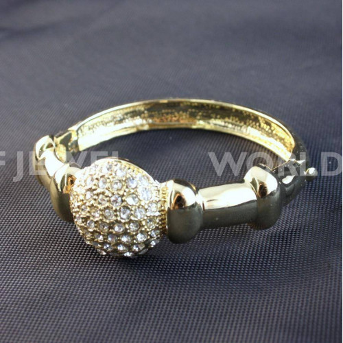 Brass Bracelet With Rhinestones - Golden