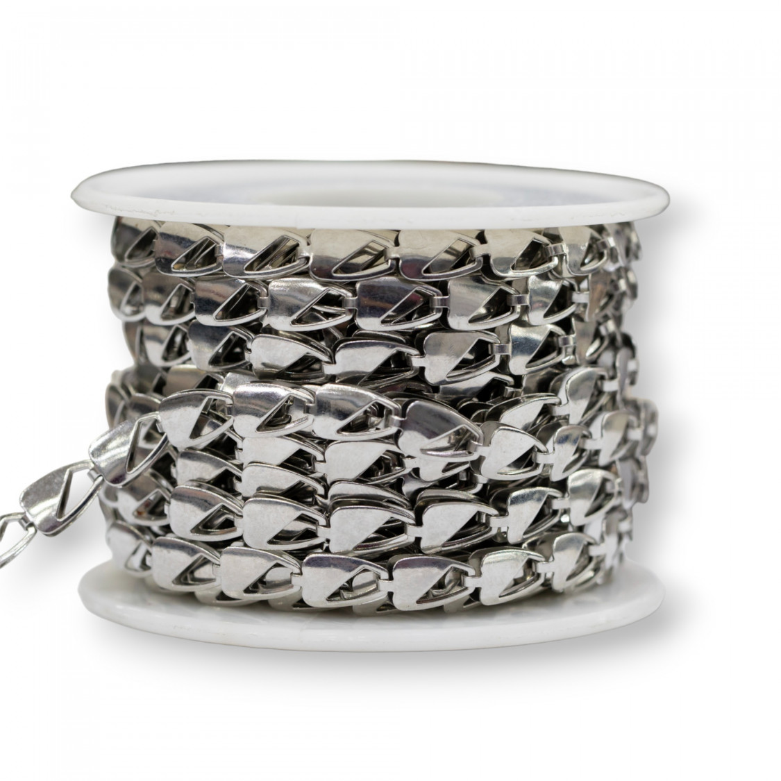 Smooth Triangle Steel Chain 06x09mm 5 Meters-FANTASY KNIT CHAINS | Worldofjewel.com