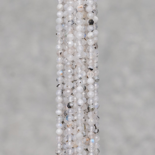 Mezcla de labradorita blanca facetada con talla de diamante de 2,7 mm
