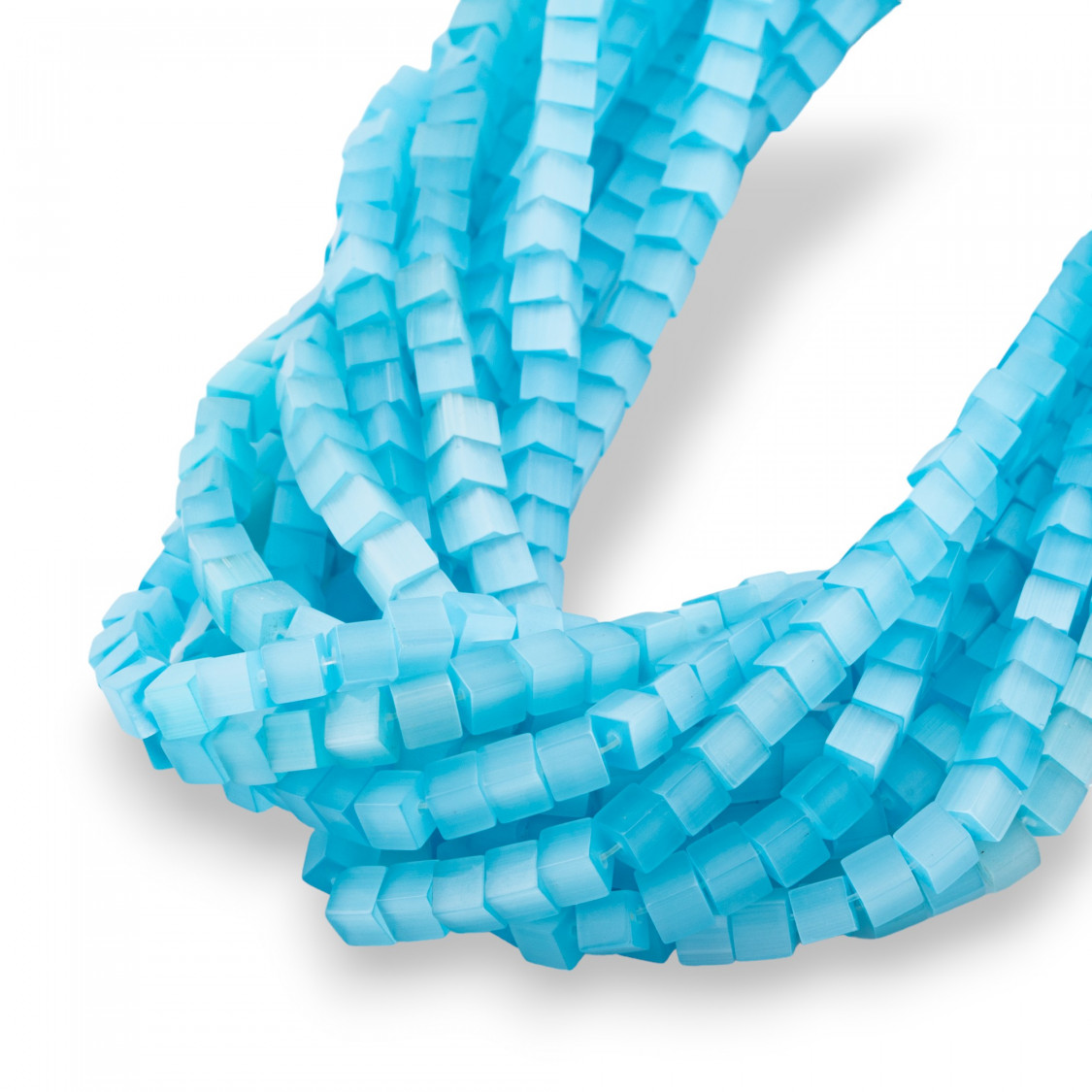 Cube Oeil de Chat 4mm Bleu Clair-ŒIL DE CHAT | Worldofjewel.com