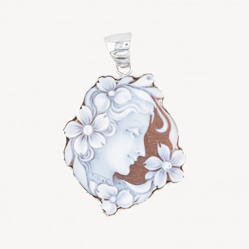 PENDANTS AND PENDANTS | Worldofjewel.com