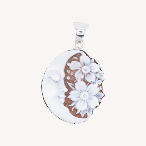PENDANTS AND PENDANTS | Worldofjewel.com