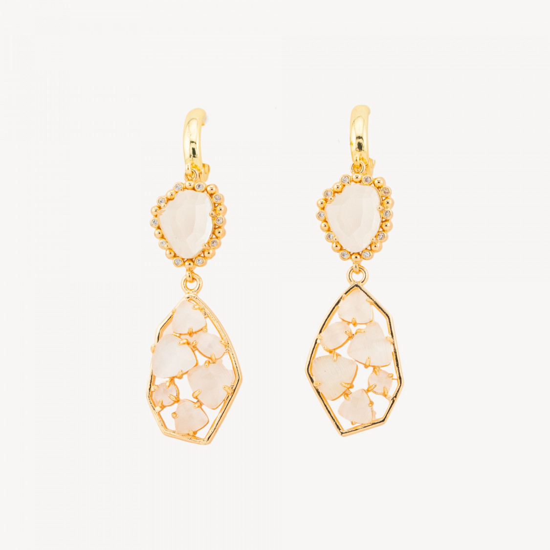 Orecchini A Monachella Chiusa Di Bronzo Con Cristalli CZ E Occhio Di Gatto 17x65mm Chiaro-ORECCHINI MADE WITH STYLE | Worldofjewel.com