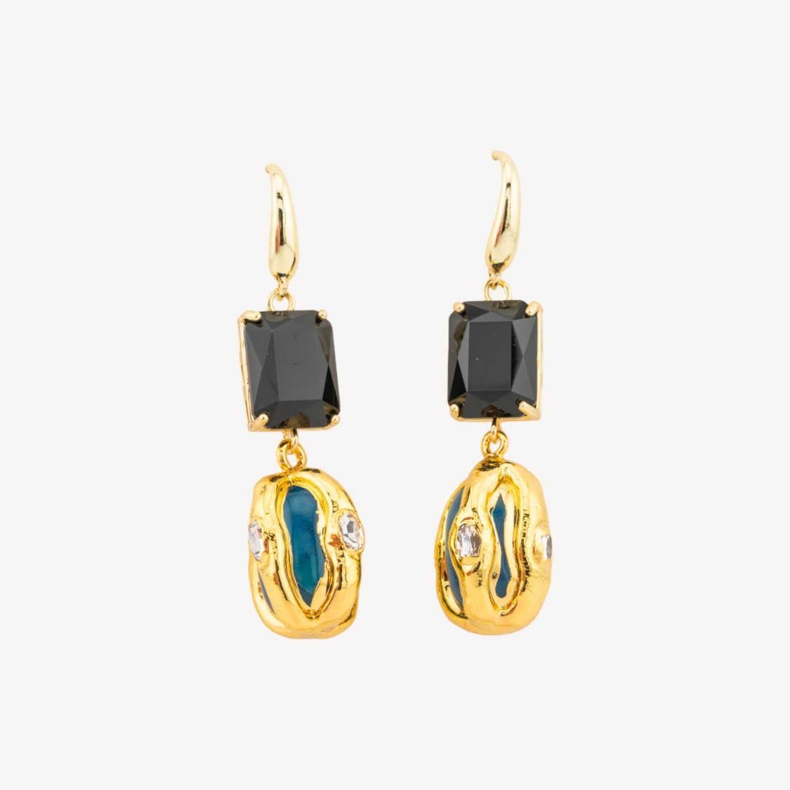 Orecchini A Monachella Di Bronzo Con Cristalli CZ e Perlina Dorata Nero e Blu-BRONZO CRYSTAL | Worldofjewel.com