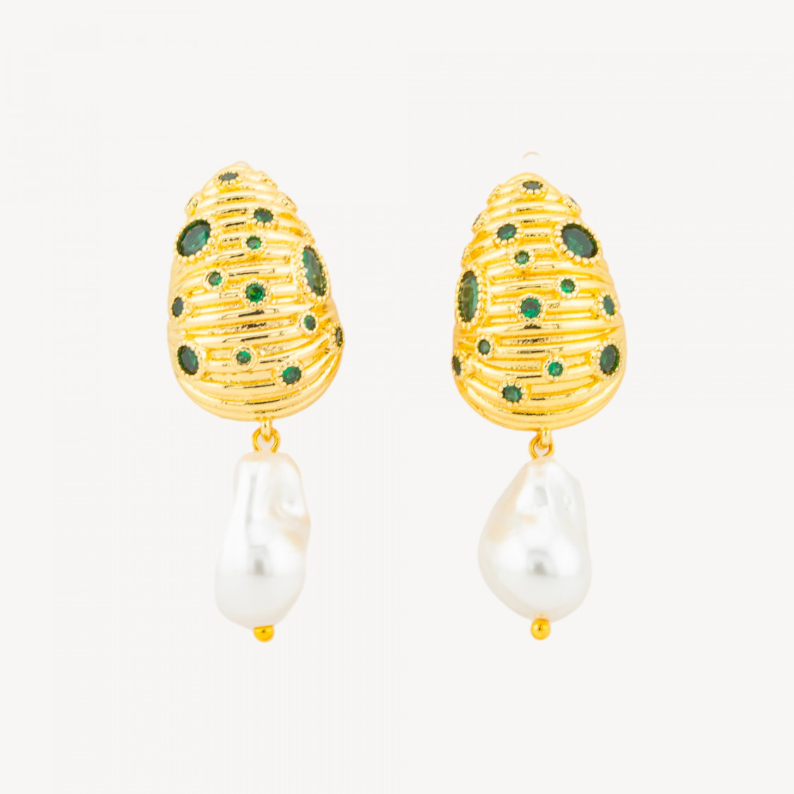 Orecchini A Perno Di Bronzo Conchiglia Con Zirconi E Perle Di Maiorca Barocche A Goccia 16x43mm Verde-ORECCHINI MADE WITH STYLE | Worldofjewel.com