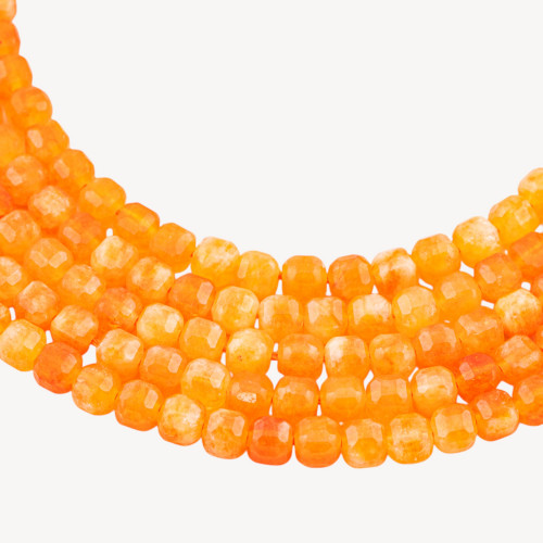 Jade taillé dur, cube à facettes orange de 6 mm