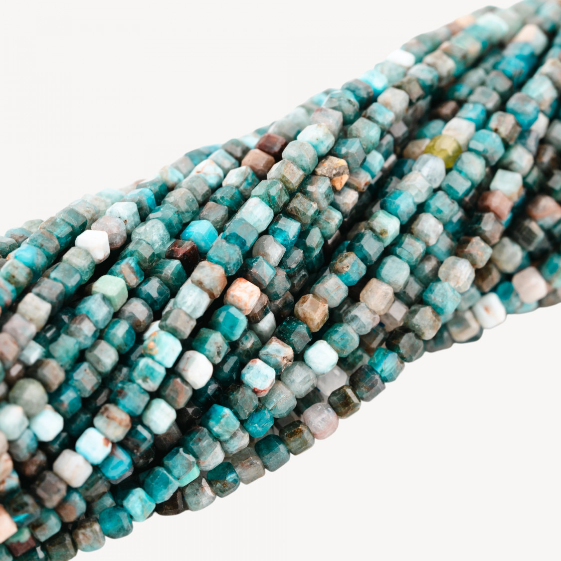 Apatite Cubi Taglio Rigido 3mm-APATITO | Worldofjewel.com