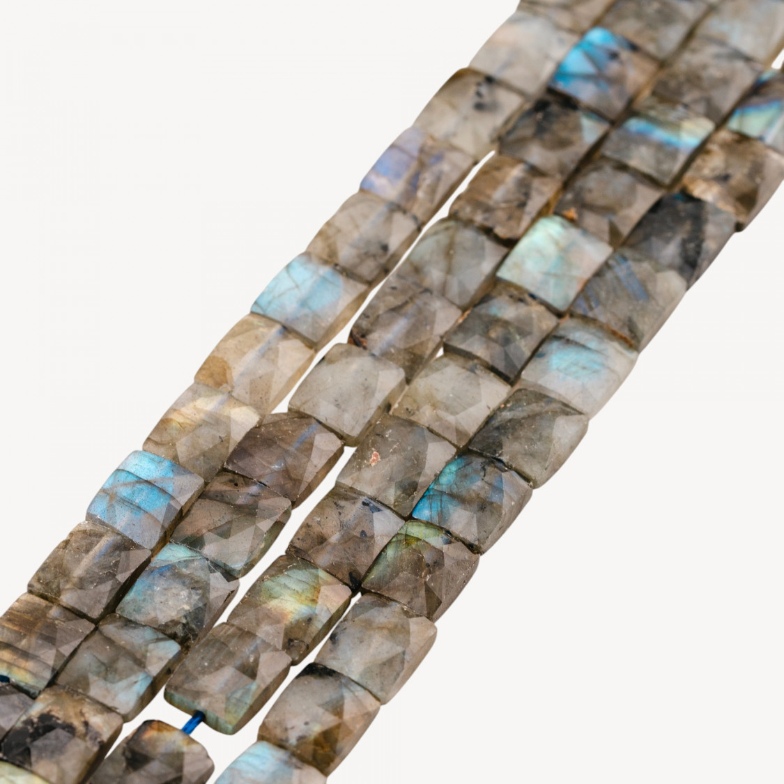 Labradorit, flacher, rechteckiger, facettierter Hartschliff, 8 x 10 mm-LABRADORIT | Worldofjewel.com