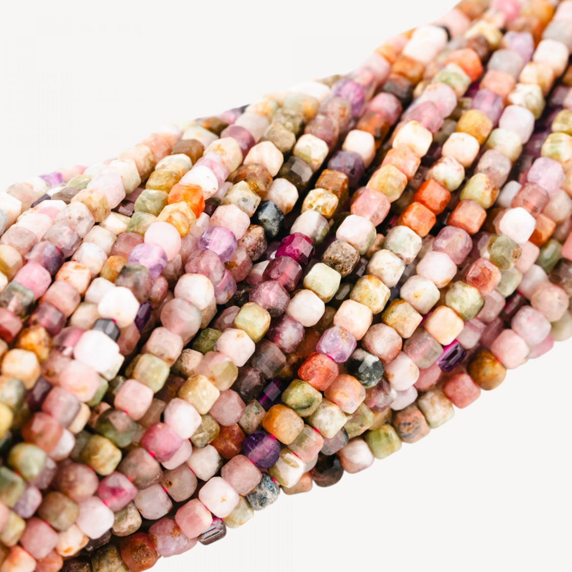 Tormalina Grezza Cubi Taglio Sfaccettato 3mm-TOURMALINE | Worldofjewel.com