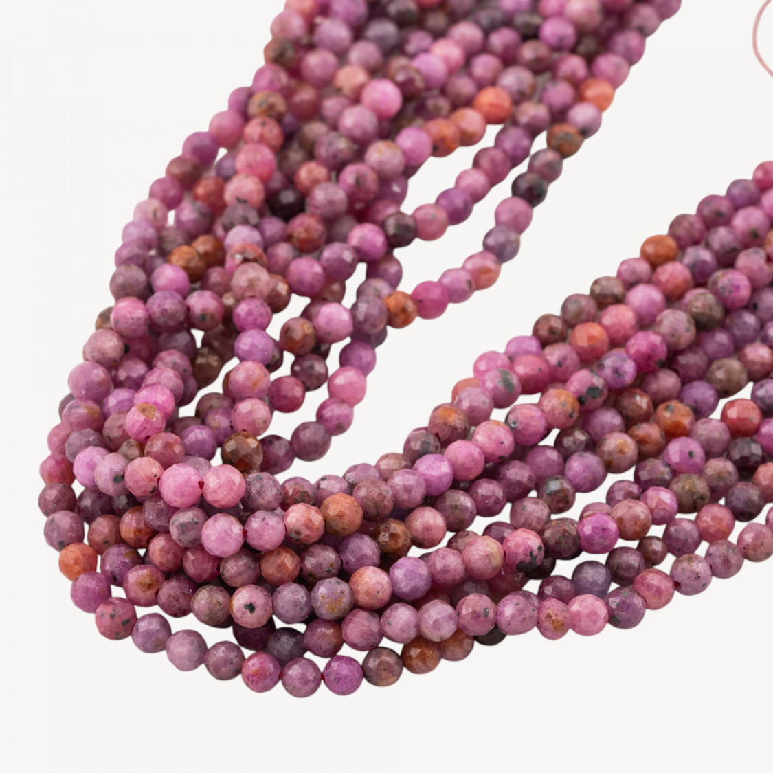 Radice di Rubino Perlina Tonda Sfaccettata 4,5mm-CYANITE | Worldofjewel.com