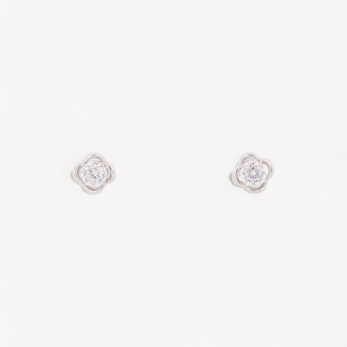 Orecchini In Argento Con Moissanite-JEWELS AND BIJOUX | Worldofjewel.com