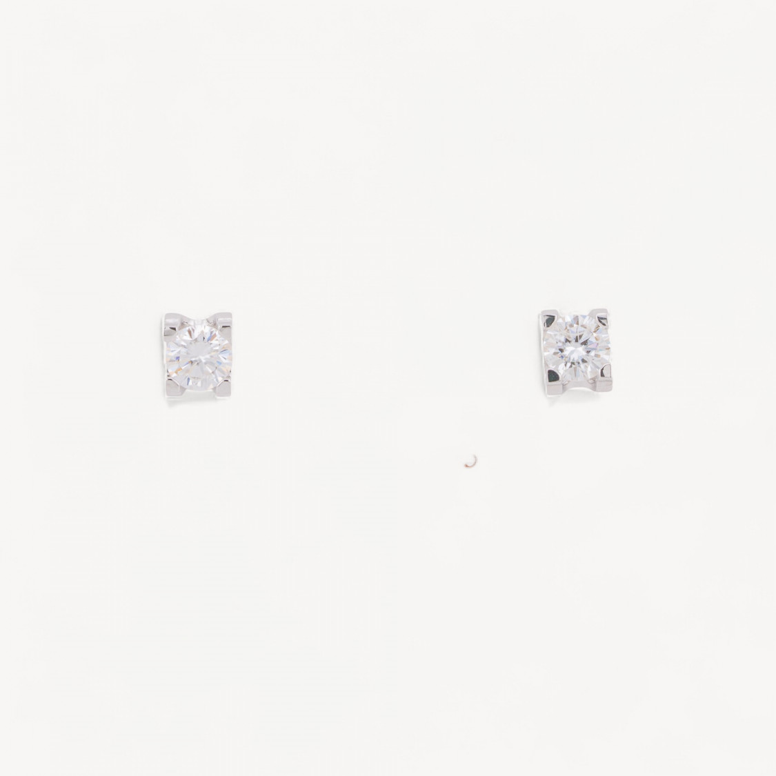 Orecchini In Argento Con Moissanite-JEWELS AND BIJOUX | Worldofjewel.com