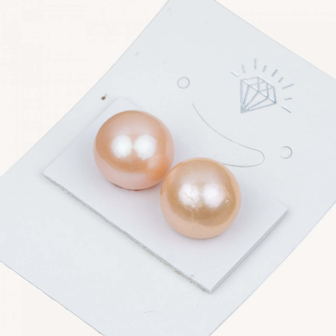 Perle di Fiume Barocche Tondo 1 Foro (SEZ) 13,0-13,5mm 10 Paia Rosa-PERLAS DE RÍO CULTIVADAS DE AGUA DULCE REDONDAS DE 1 AGUJERO | Worldofjewel.com