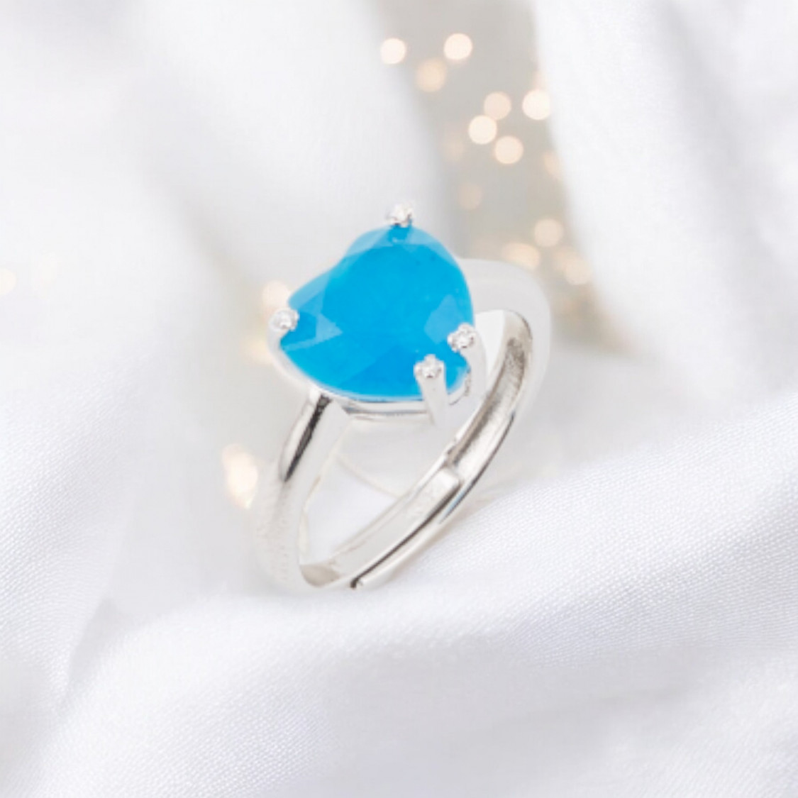 Bague en argent 925 sertie de zirconiums et de pierres en forme de cœur, plaquée rhodium bleu-BAGUES EN ARGENT 925 | Worldofjewel.com