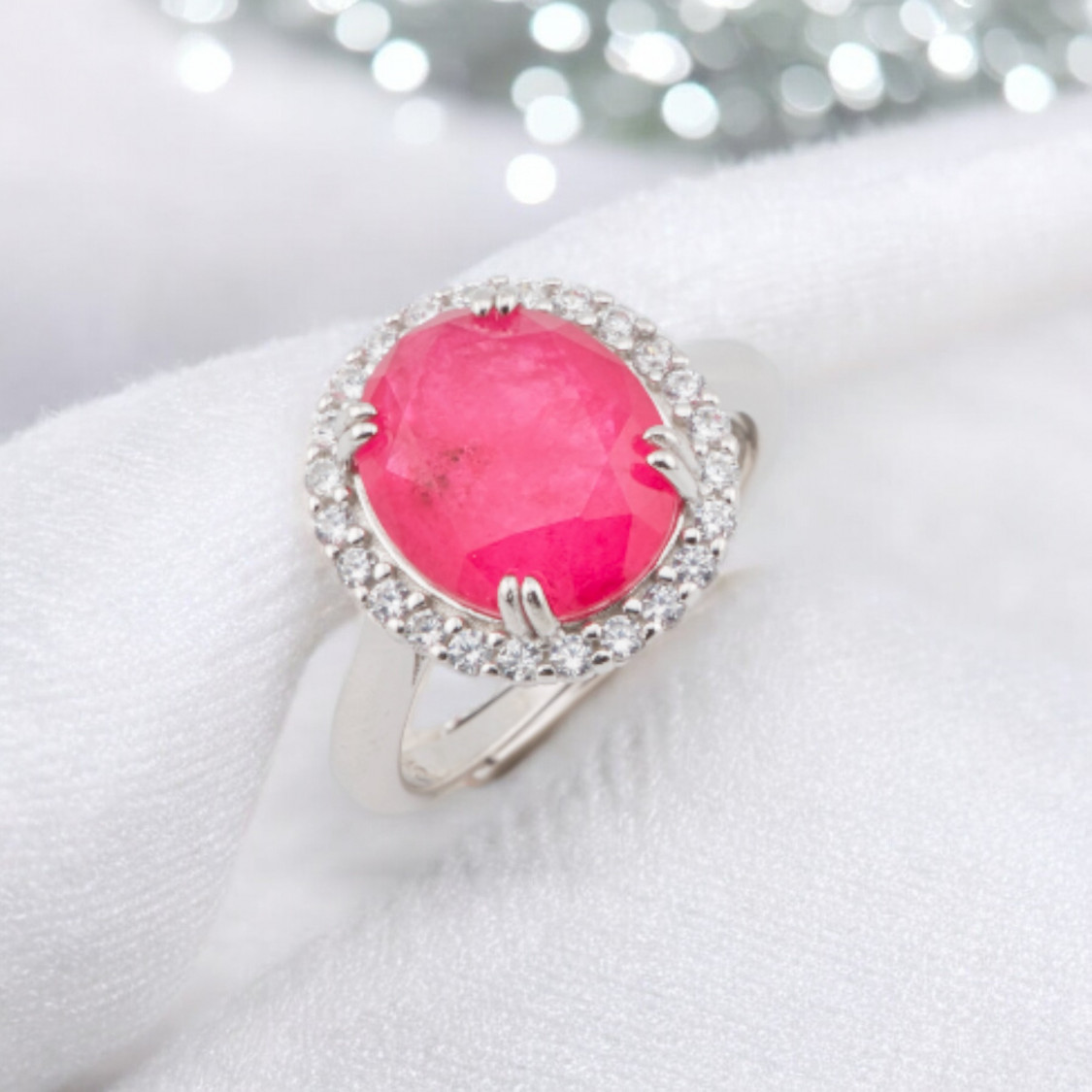 Ring aus 925er Silber mit Zirkonia und ovalen Steinen, gefasst in rhodiniertem rotem Rubin-RINGE AUS 925 SILBER | Worldofjewel.com