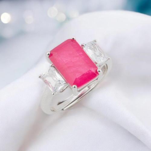 Anillo de plata 925 con circonitas y piedras engastadas, rubí rectangular rodiado