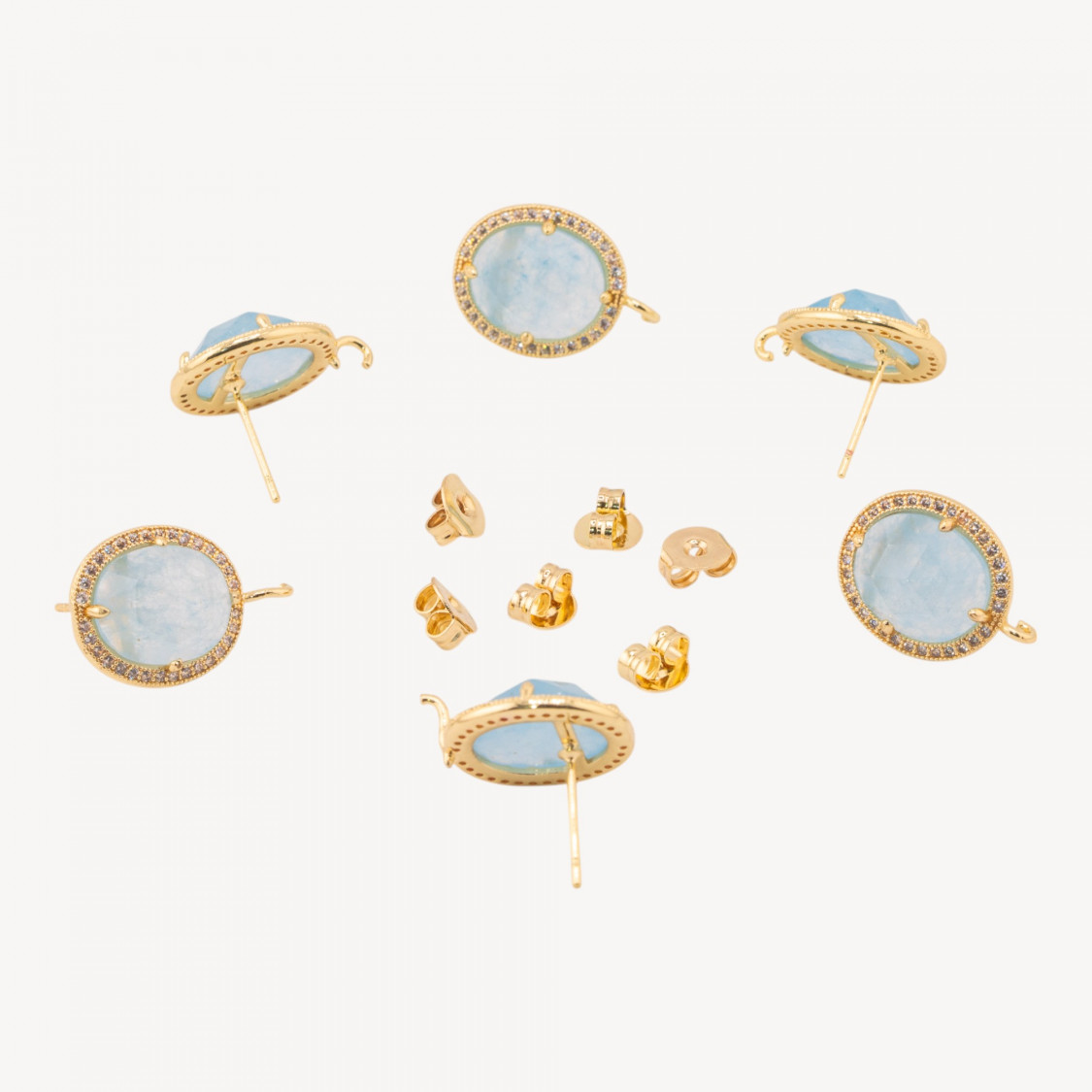 Puces d'oreilles en bronze avec pierres précieuses et strass 14 x 16 mm, 3 paires, plaquées or, quartz bleu ciel-BASES DE BOUCLES D'OREILLES AVEC PIERRES ET PERLES | Worldofjewel.com
