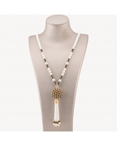 Collana Bijoux Di Pietre Dure Con Perla Di Maiorca e Centrale Di Bronzo Filigrana E Nappine 90cm Dorato Nero-CONCEPTION ITALIE | Worldofjewel.com
