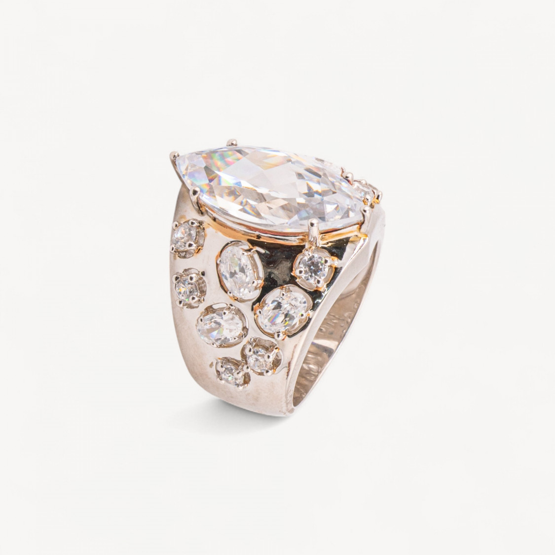 Anello Gioiello In Argento 925 Con Zirconi MOD.2742 9,4x12mm-925 SILVER RINGS | Worldofjewel.com