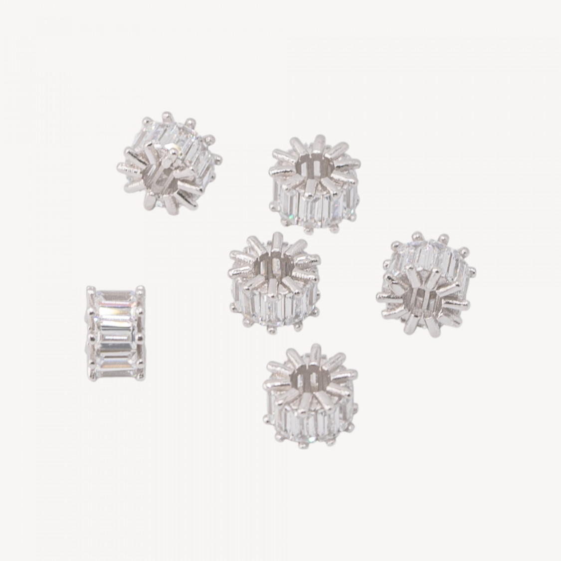 Componente Distanziatore In Argento 925 Rondelle Con Zirconi a Baguette 6x4mm 6pz Rodiato-PAVE' CONNECTEURS | Worldofjewel.com