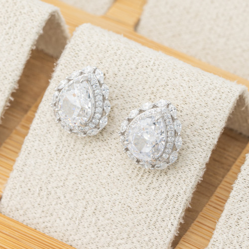 Boucles d'oreilles MOD1493 en corindon transparent et argent