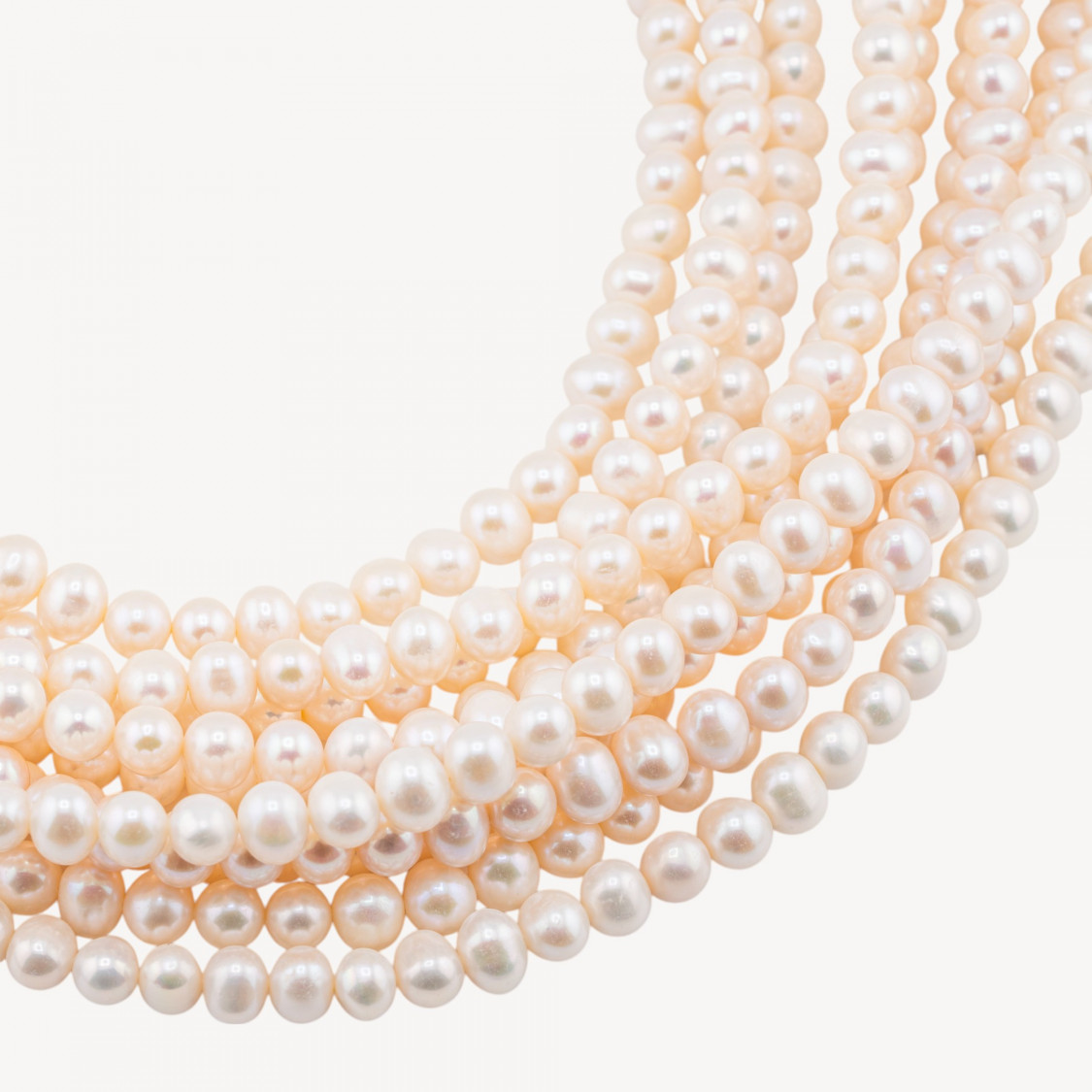 Perlas de río semicirculares blancas AA+ de 7,5-8 mm-PERLAS DE AGUA DULCE DE 6-10 MM PERLAS NATURALES | Worldofjewel.com