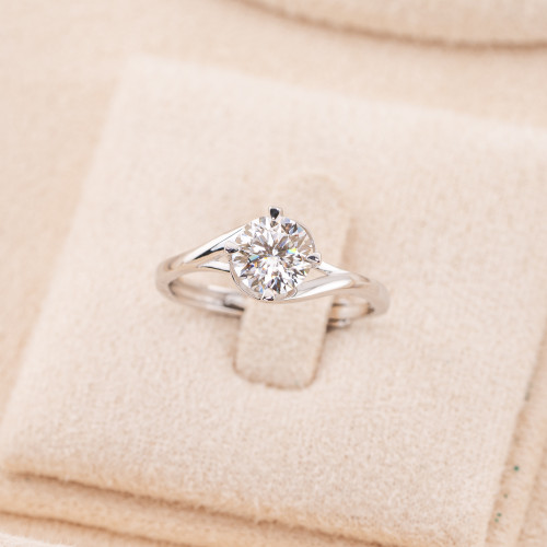 Bague en argent 925 avec moissanite MOD1436 plaquée rhodium