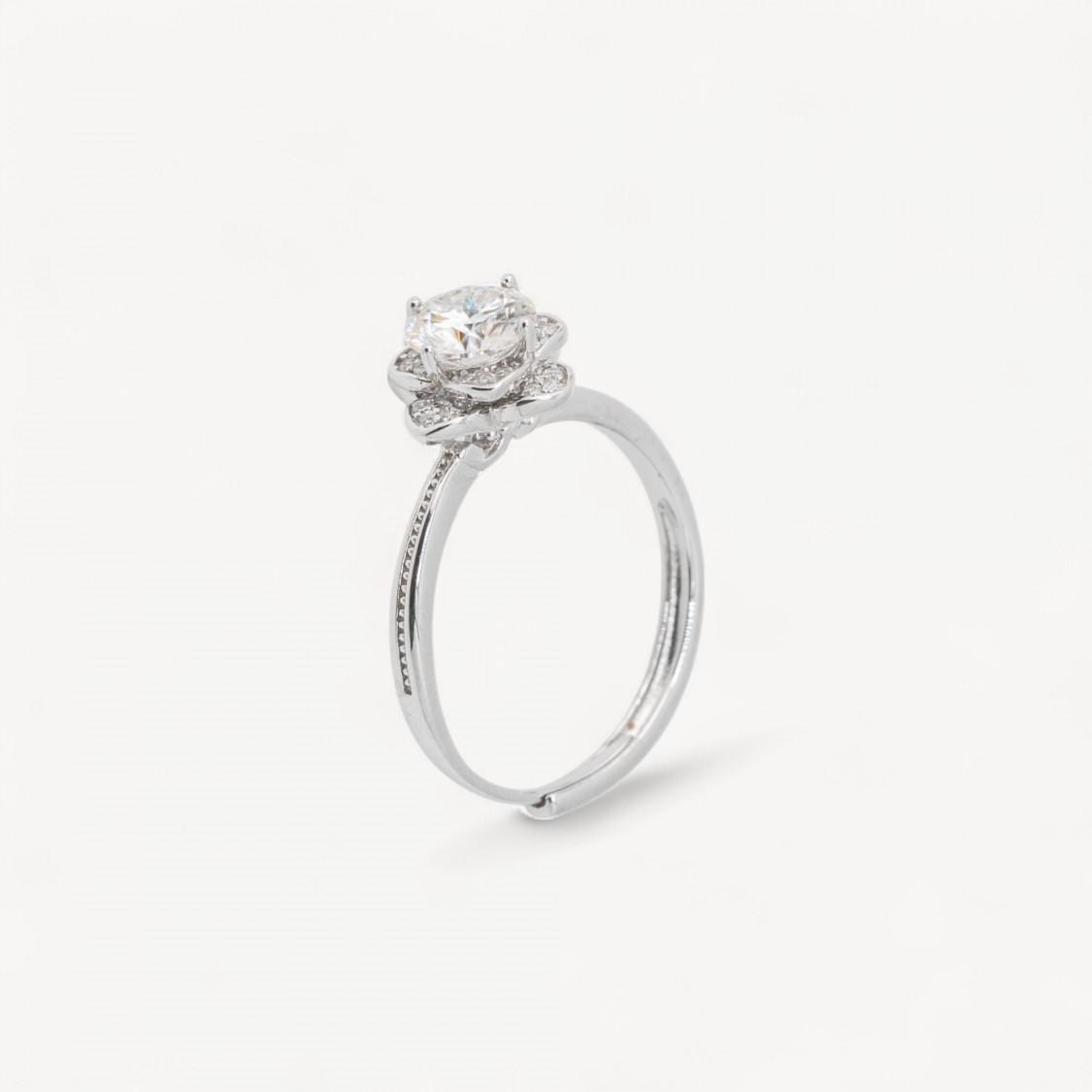 Anello In Argento Con Moissanite MOD1448-ANELLI DI ARGENTO 925 | Worldofjewel.com