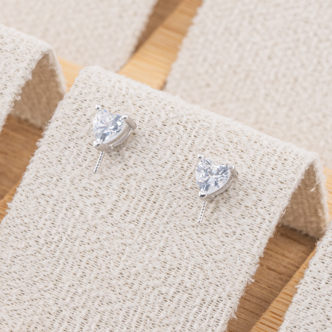 Base Per Orecchini In Argento 925 Punto Luce Cuore 6mm 5 Paia Rodiato (Stoppino Non Incluso)-BASES DE BOUCLES D'OREILLES EN ARGENT 925 | Worldofjewel.com