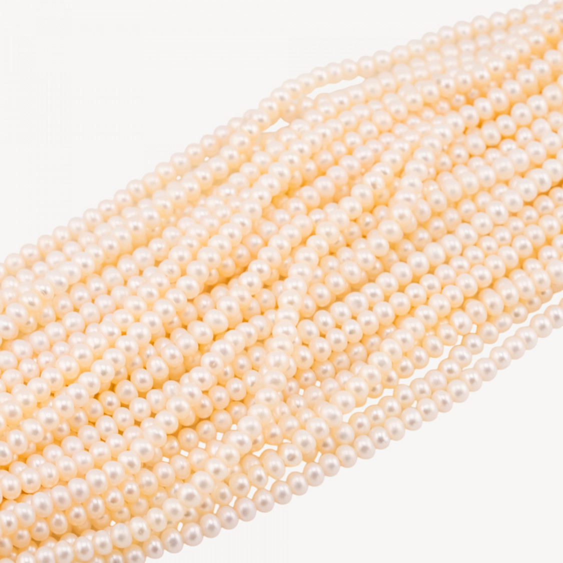 Perle Di Fiume Tonde 3,2-3,6mm AA+ Bianco-PERLAS DE RÍO REDONDAS Y SEMIREDONDAS | Worldofjewel.com