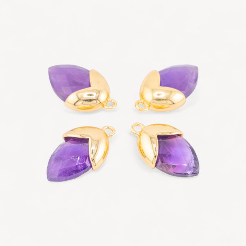 Anhänger aus Hartsteinen, besetzt mit einer bronzenen Eichel, 1 Ring (12,5 x 20 mm), 8 vergoldete Amethyste