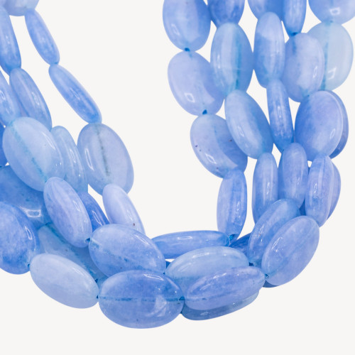 Jade ovale lisse et plat 13x18mm bleu glacier