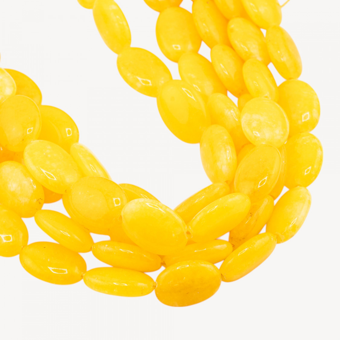 Giada Ovale Piatto Liscio 13x18mm Giallo-GIADA | Worldofjewel.com
