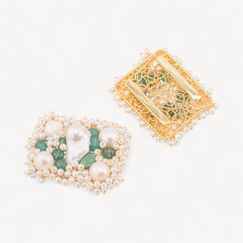 Zentrales Element mit Perlen, Edelsteinen und Flussperlen, filigran geknüpft, 35 x 45 mm, 1 Stück, goldgrüner Achat