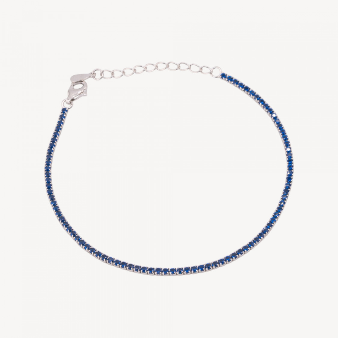 Bracelet tennis en argent 925 avec fermoir mousqueton et zircon de 1,5 mm, extérieur en saphir bleu rhodié de 2 mm-BRACELETS DE TENNIS | Worldofjewel.com