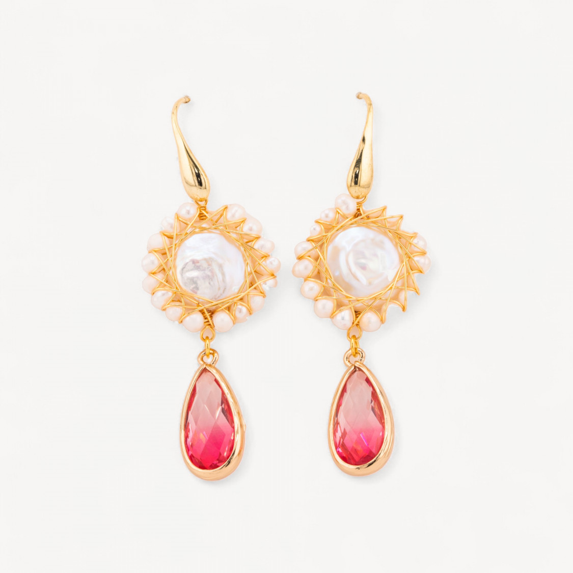 Orecchini A Monachella Di Argento 925 Con Perle Di Fiume Coin Lavorato E Gocce Di Cristalli Incastonati 22x66mm Multicolor Rosa-ARGENT 925 FANTAISIE | Worldofjewel.com