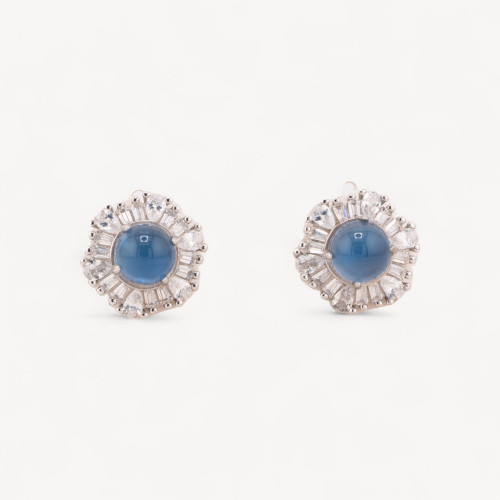 1 paire de boucles d'oreilles en argent 925 serties de pierres bleues