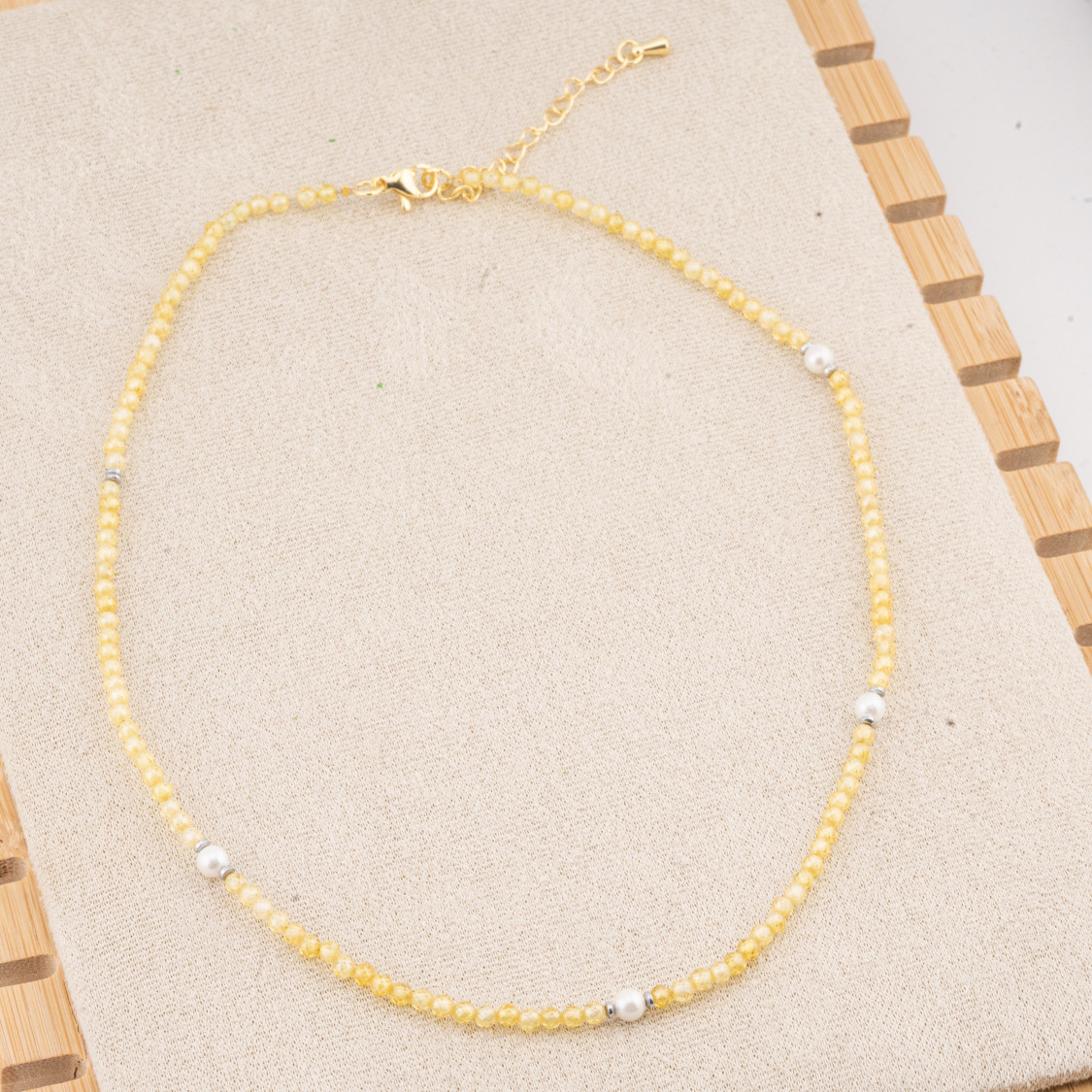 Collana con Cristalli Gialli E Perle Di Maiorca Con Chiusura e Catenina In Acciaio Dorato 10pz-COLLANE BIJOUX | Worldofjewel.com