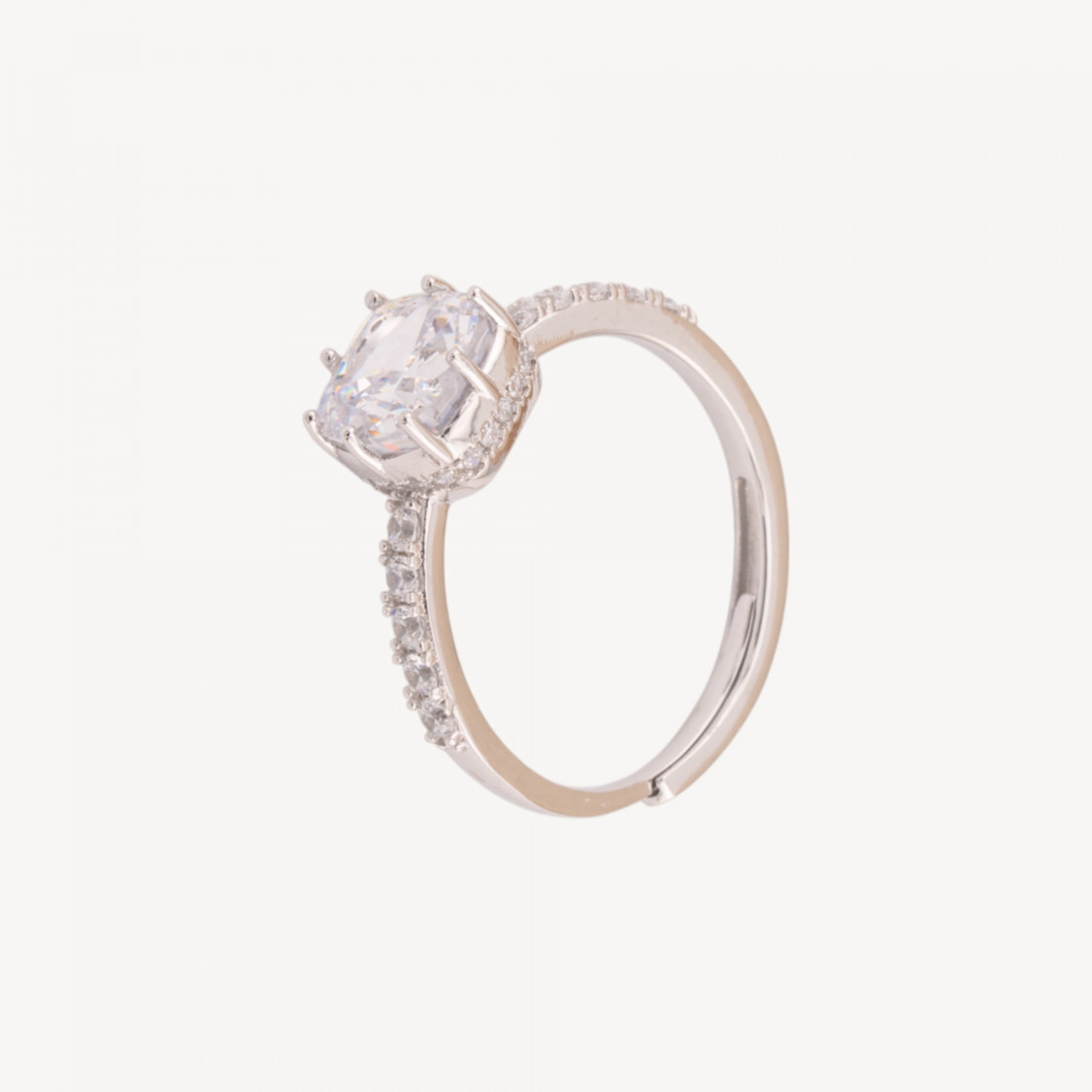 Anello Gioiello In Argento 925 Regolabile Con Corindone Sintetico Quadrato Bianco Rodiato YJ-0342-ΔΑΧΤΥΛΙΔΙΑ 925 ΑΣΗΜΙ | Worldofjewel.com