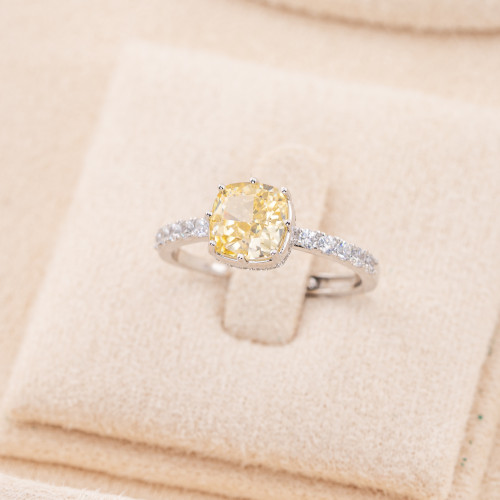Adjustable 925 Silver Jewelry Ring with Rhodium-Plated Yellow Square Synthetic Corundum YJ-0342