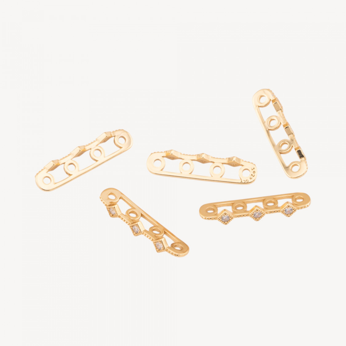 Entretoise multibrins en argent 925, barre à 4 brins avec zircone 22 x 3 mm, 10 pièces, plaquée or-PAVE' CONNECTEURS | Worldofjewel.com