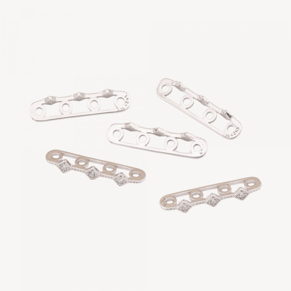 Componente Distanziatore Multifilo In Argento 925 Barretta A 4 Fili Con Zirconi 22x3mm 10pz Rodiato-CONNETTORI PAVE' | Worldofjewel.com