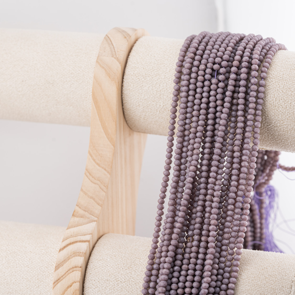 Perline Di Cristalli Rondelle Sfaccettate 3,5x2,5mm 10 FILI Su Filo Di Cotone Pronti all'uso Viola-RONDELLE 3,5x2,5mm | Worldofjewel.com