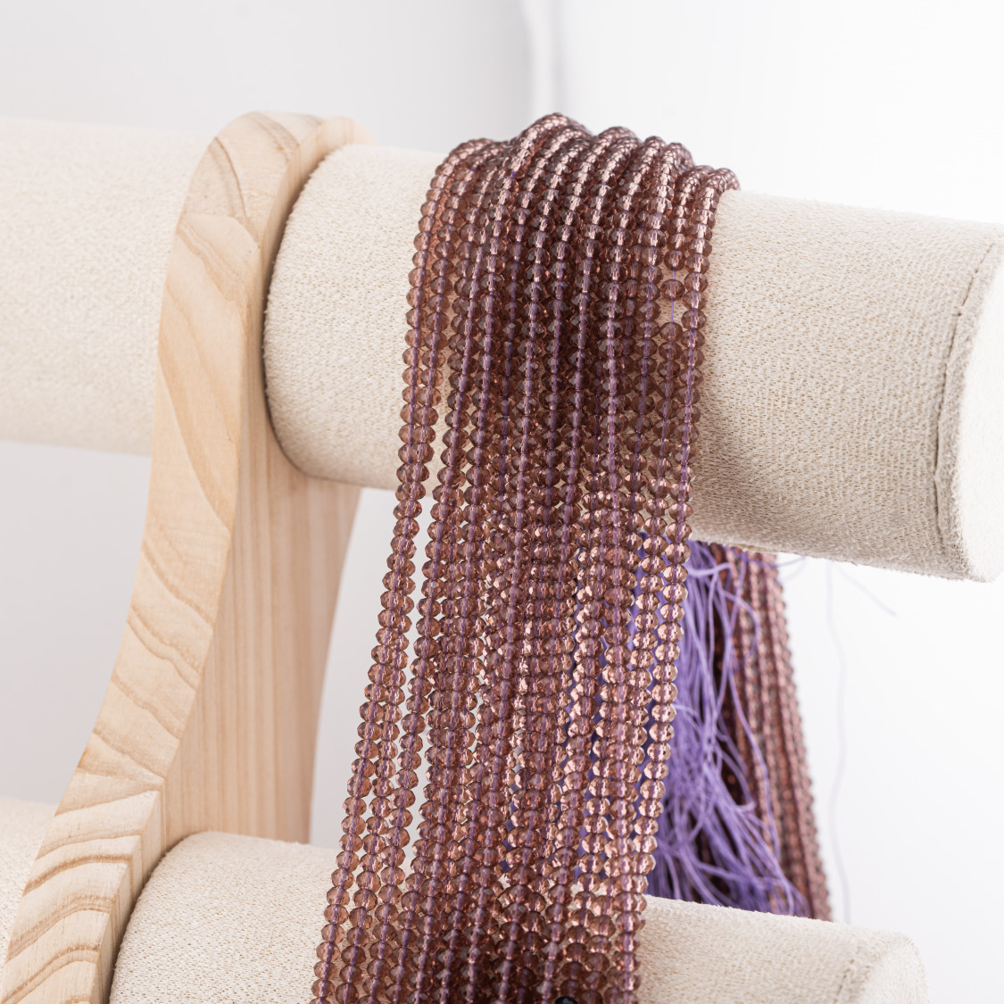 Perline Di Cristalli Rondelle Sfaccettate 3,5x2,5mm 10 FILI Su Filo Di Cotone Pronti all'uso Viola Fumé Trasparente-RONDELLE 3,5x2,5mm | Worldofjewel.com