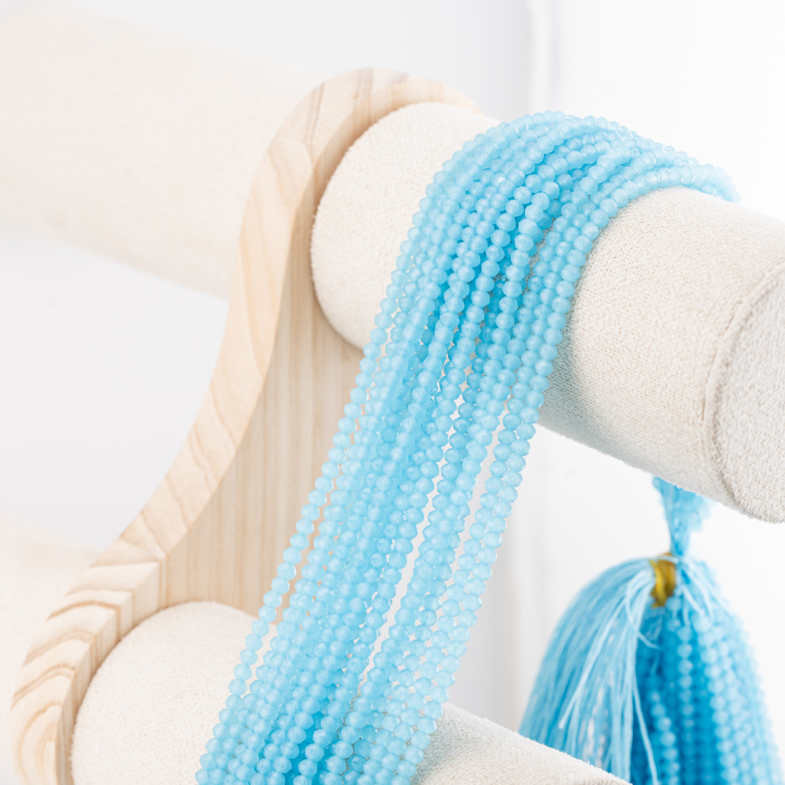 Perline Di Cristalli Rondelle Sfaccettate 3,5x2,5mm 10 FILI Su Filo Di Cotone Pronti all'uso Azzurro Chiaro Trasparente-RONDELLE 3,5x2,5mm | Worldofjewel.com